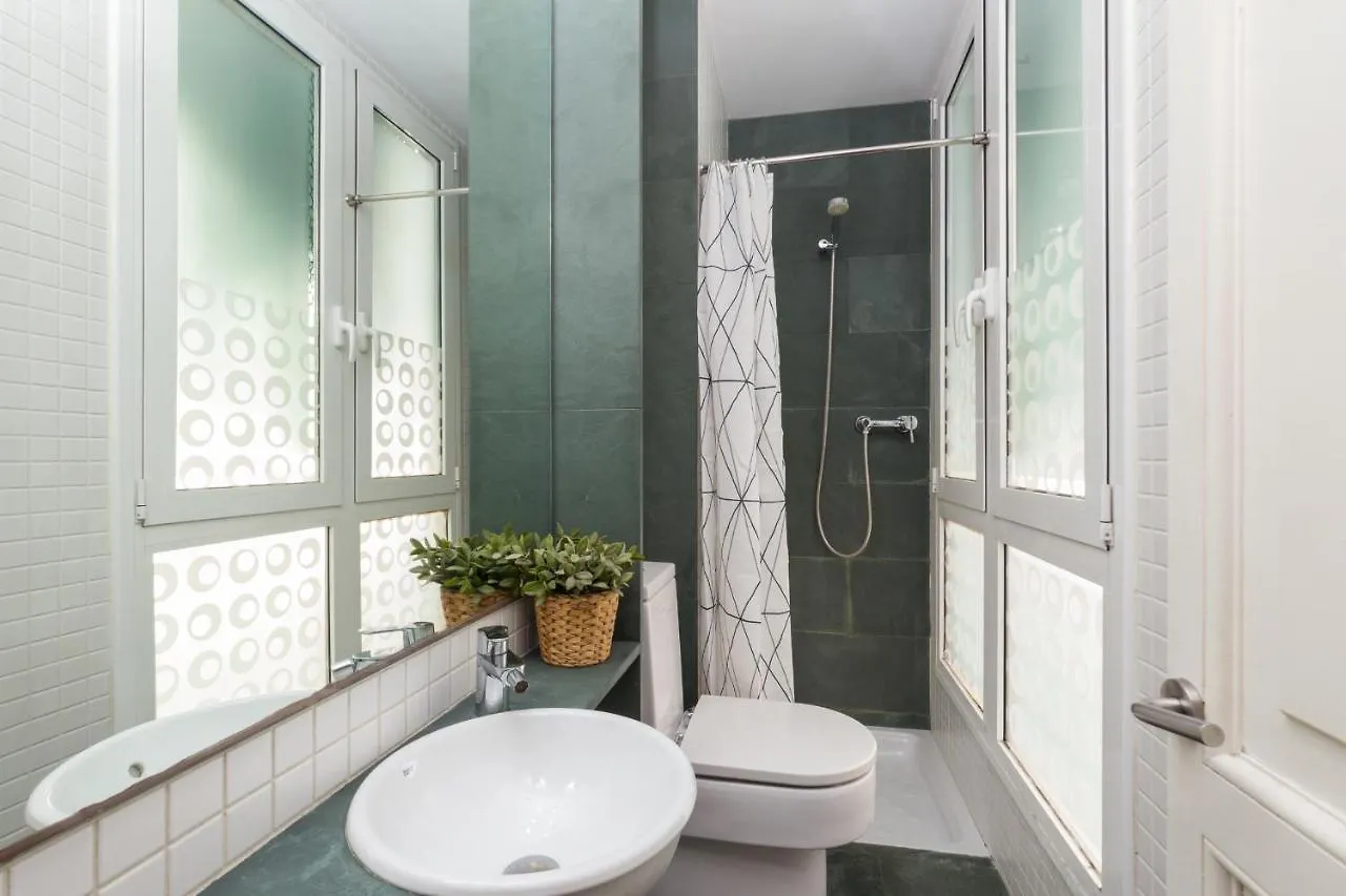 Montaber Apartment - Gran Via - Rocafort Barcelona