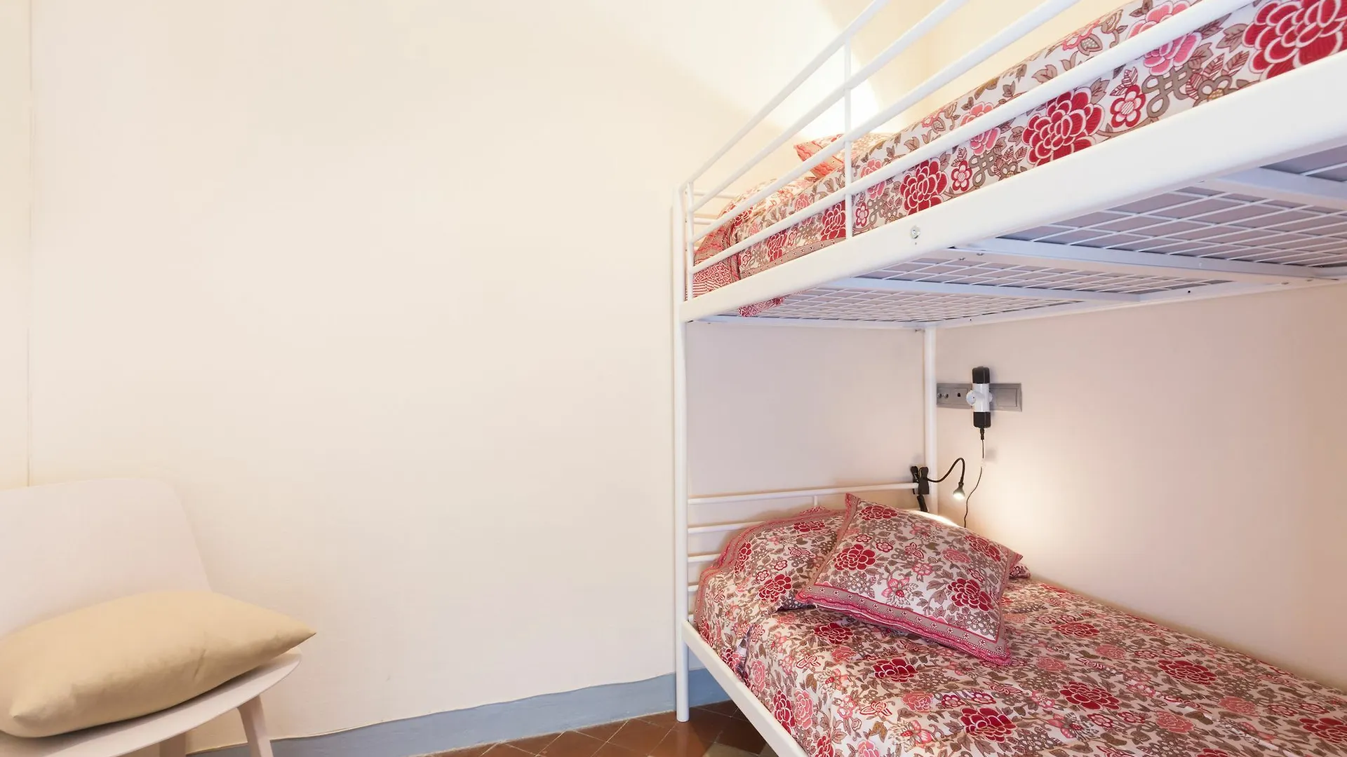 Montaber Apartment - Gran Via - Rocafort Barcelona